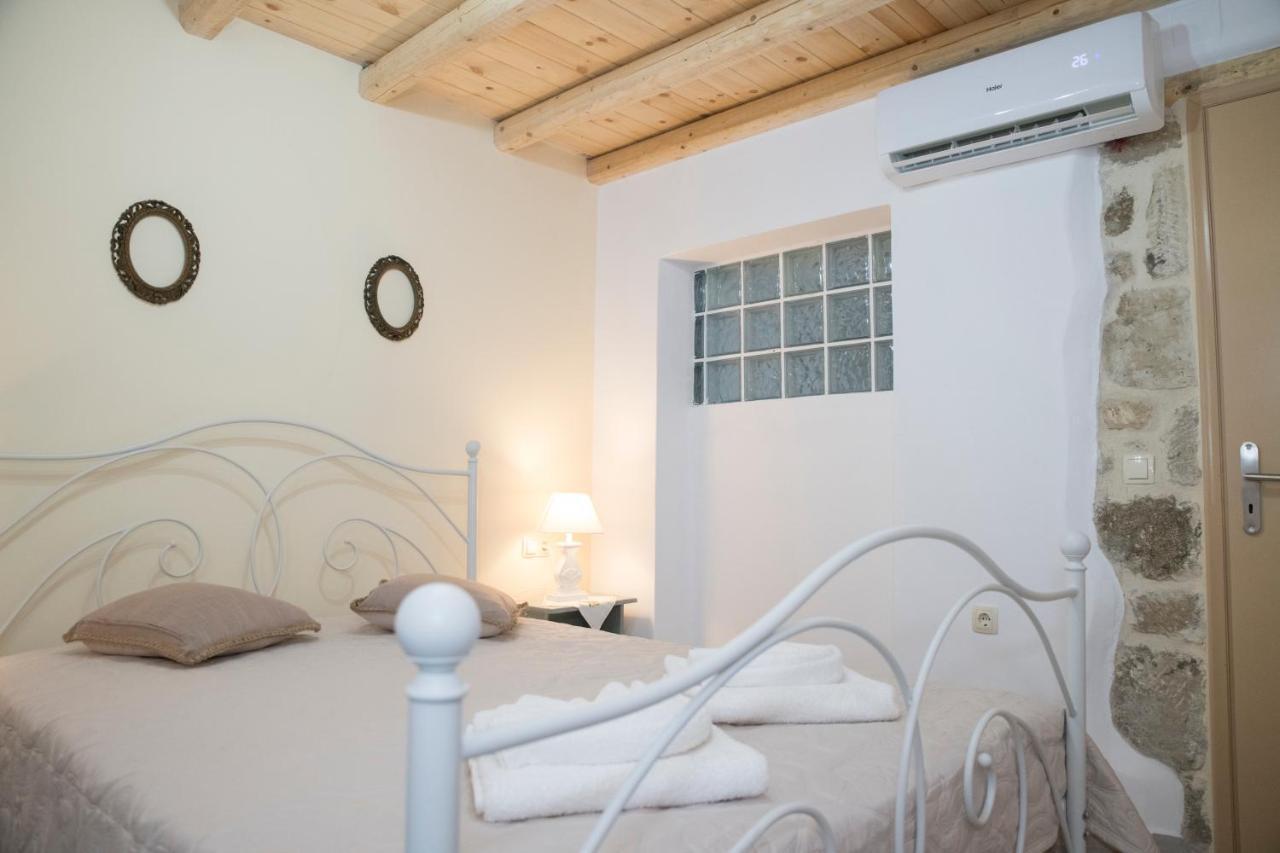 Chalkidιό Apartment Pitsidia Luaran gambar